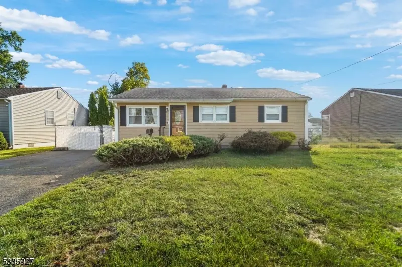 122 3rd St, Middlesex, NJ 08846 - #1