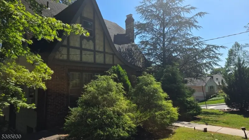 24 Mountain Ave, West Orange, NJ 07052 - #2