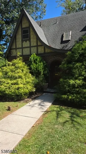 24 Mountain Ave, West Orange, NJ 07052 - #3