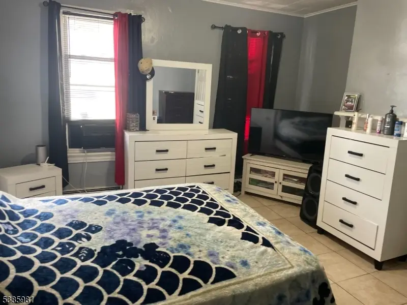 63 Front St, Paterson, NJ 07522 - #2