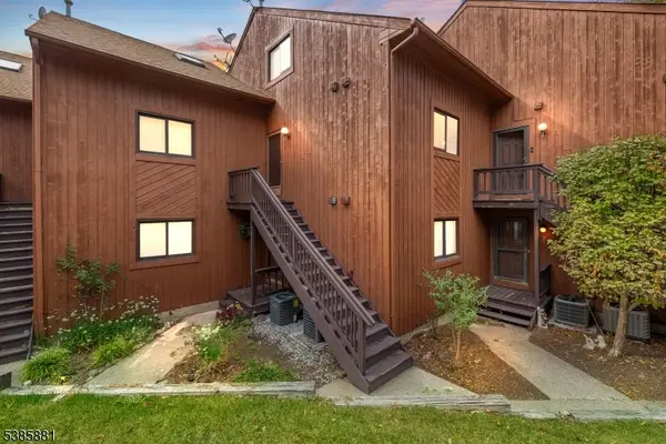 4 Attitash Dr Unit 6 #6, Vernon Twp., NJ 07462