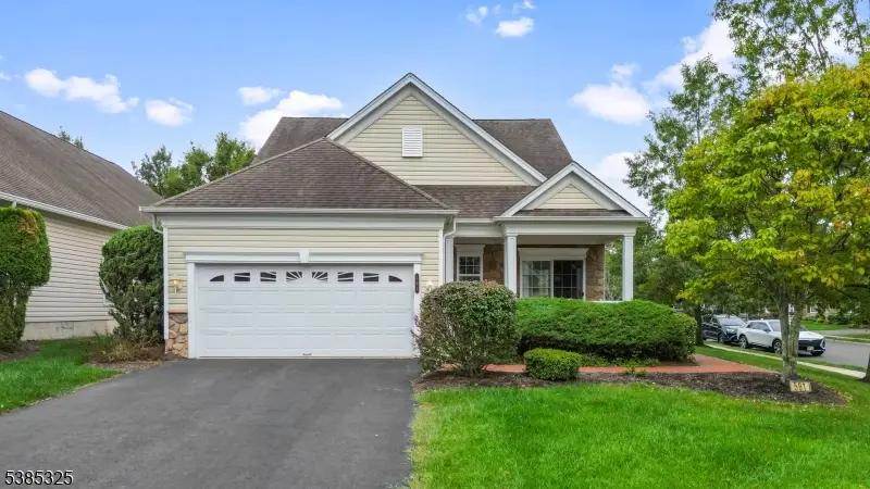 591 Post Ln, Franklin, NJ 08873 - #1