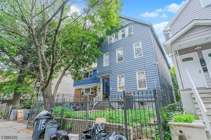 16 Alexander St, Newark, NJ 07106 - Image #2