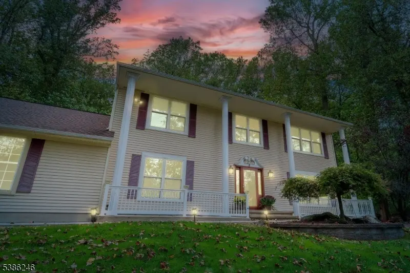 9 Stirrup Way, Ten Mile Run, NJ 08540 - #1