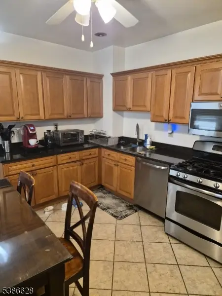 108 S 8th St, Newark, NJ 07107 - Image #2