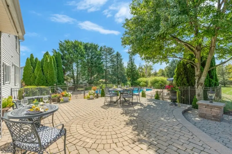 10 Heath Rd, Readington Township, NJ 08889 - Image #2