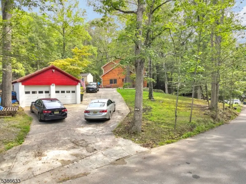 14 Stiles Rd, Warren, NJ 07059 - Image #2