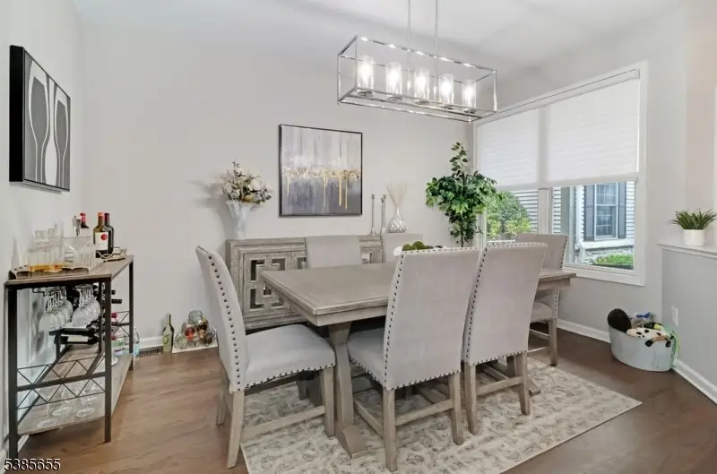 30 Schweinberg Dr, Roseland, NJ 07068 - Image #3