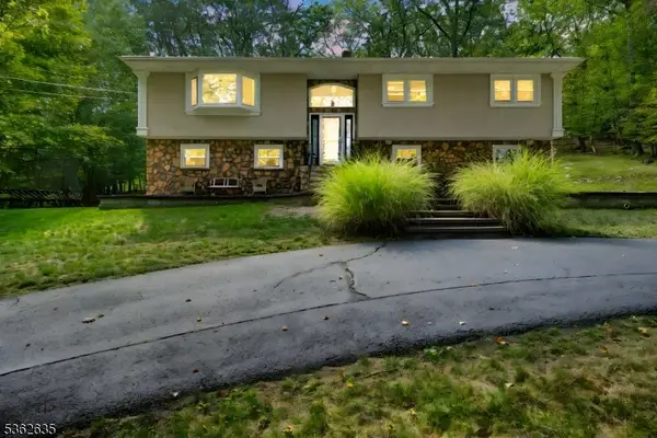 11 Glenbourne Dr, Boonton Twp., NJ 07005