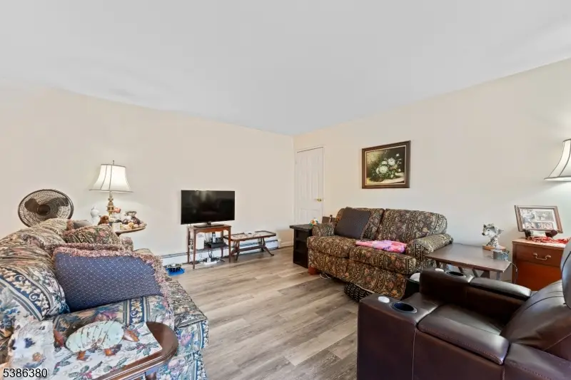 528 Andria Ave Apt 255 #255, Hillsborough, NJ 08844 - Image #3