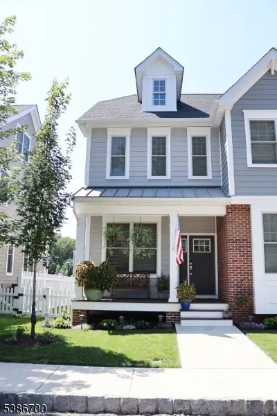 823 Harrison St, Frenchtown Boro, NJ 08825