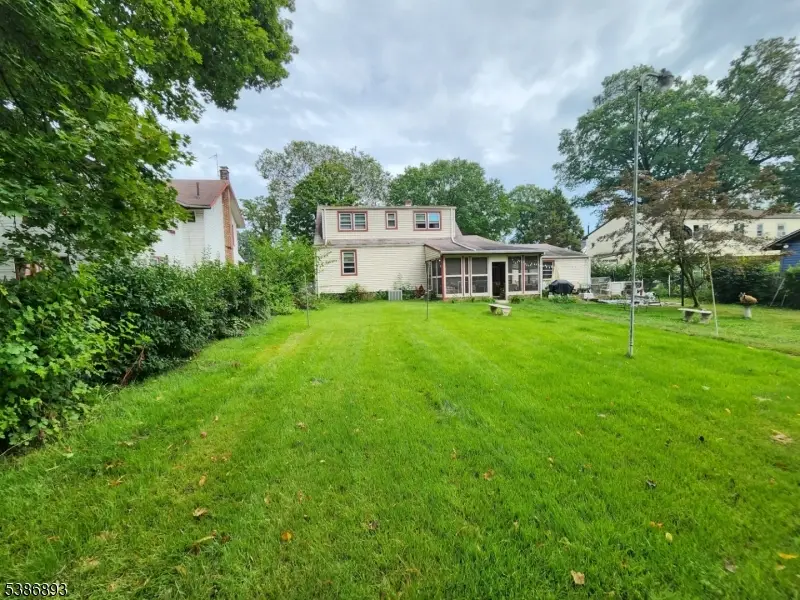 774 Webster Pl, Plainfield, NJ 07060 - Image #3