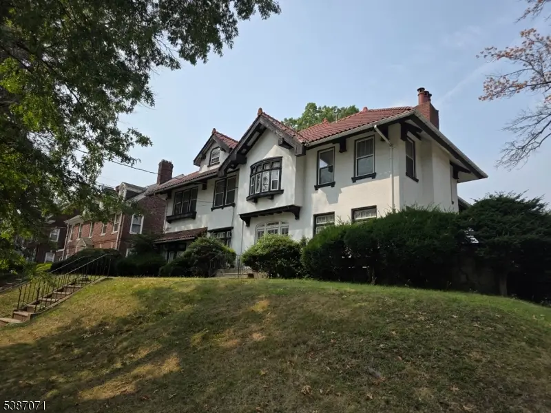 570 Mount Prospect Ave, Newark, NJ 07104 - Image #2