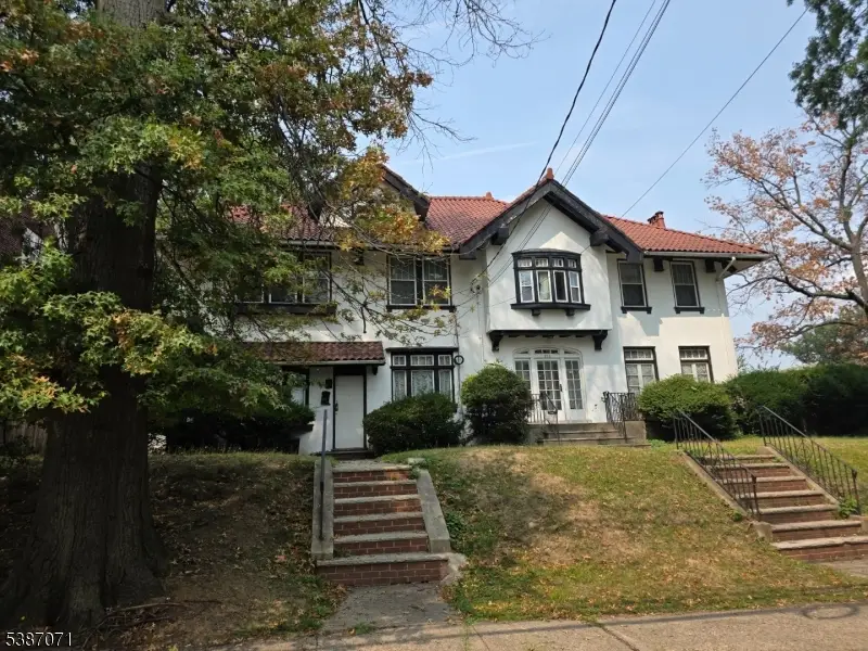 570 Mount Prospect Ave, Newark, NJ 07104 - Image #3