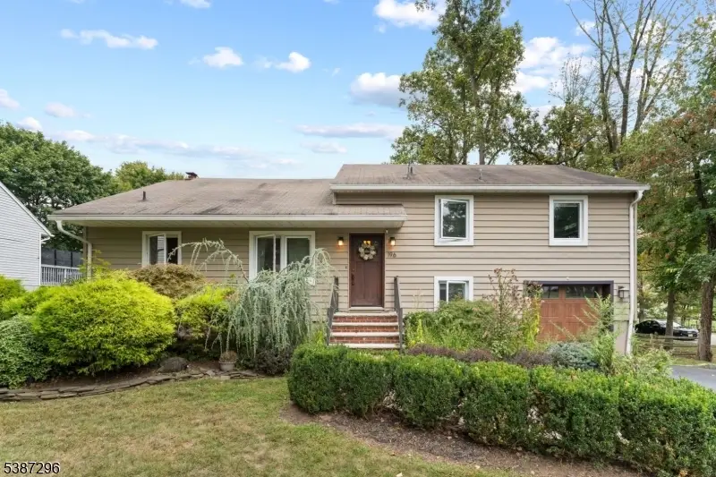 196 Mountain Ave, North Caldwell, NJ 07006 - Image #2