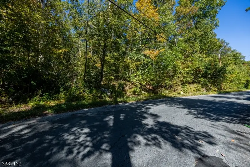 7 Bridge Rd, Highland Lakes, NJ 07422 - Image #3