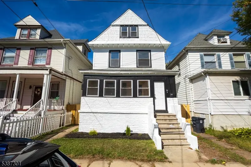 81 W End Ave, Newark, NJ 07106 - Image #2