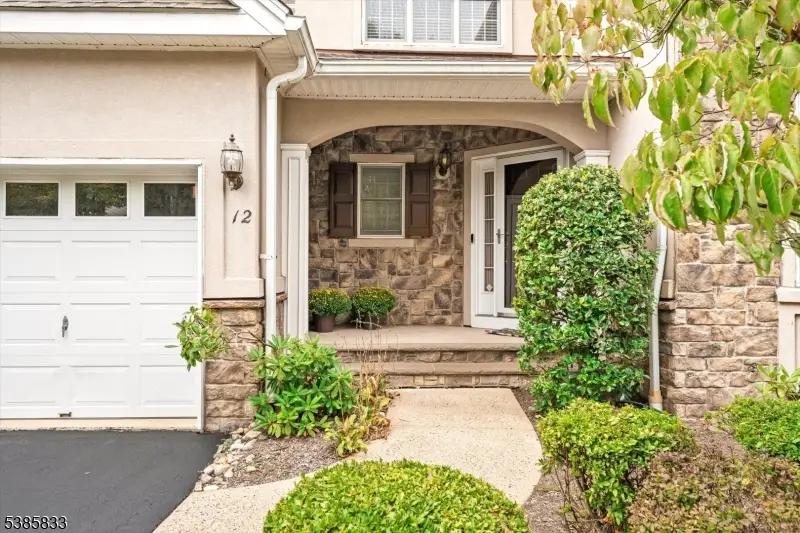 12 Ironwood Rd, Montgomery, NJ 08558 - Image #2