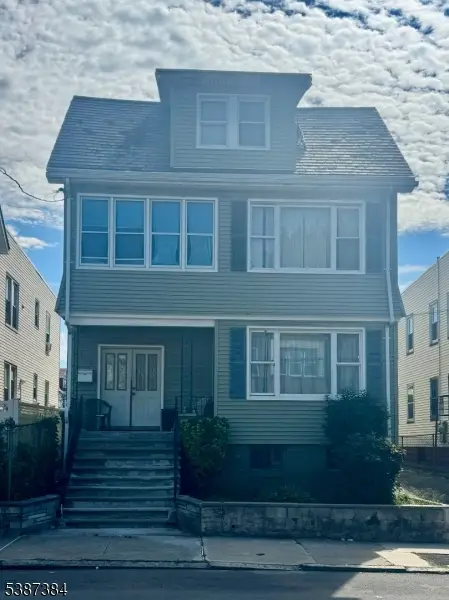 176 Hobson St, Newark, NJ 07112 - Image #1