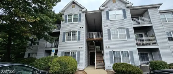 301 Stratford Pl, Bridgewater Twp., NJ 08805