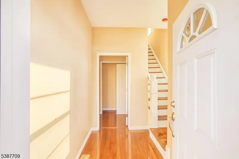 153 Walnut St #2, Montclair, NJ 07042 - Image #2