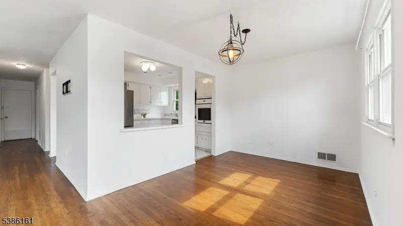 341 Trotting Rd, Union, NJ 07083 - Image #3