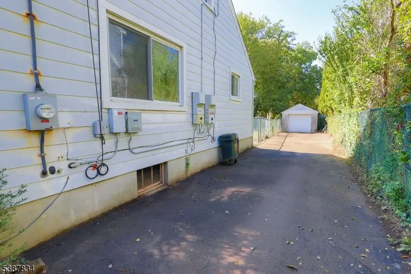 6 Highland St, Dunellen, NJ 08812 - Image #3