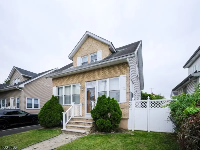 292 Crann St, Hillside, NJ 07205 - Image #2