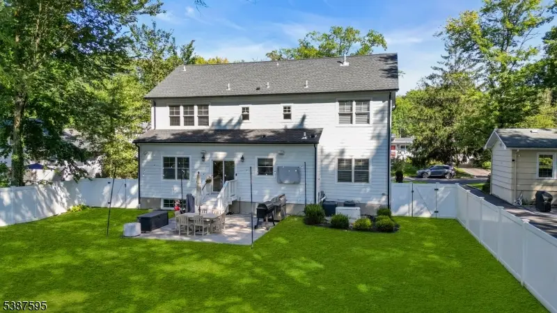 37 Wade Dr, Summit, NJ 07901 - #1