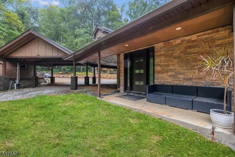 2 Budd Ln, Washington, NJ 07853 - Image #2