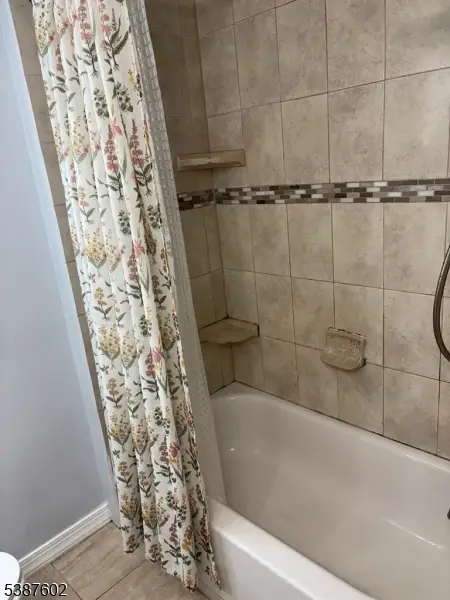 18 3rd St, Wayne, NJ 07470 - Image #3