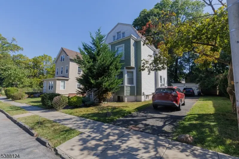 54 Linwood Pl, East Orange, NJ 07017 - Image #1