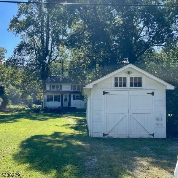 121 Byram Ln, Kingwood, NJ 08559 - Image #2