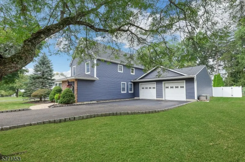 90 Weinmanns Blvd, Preakness, NJ 07470 - Image #2