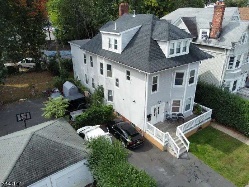 11 Carlton St, East Orange, NJ 07017 - Image #2