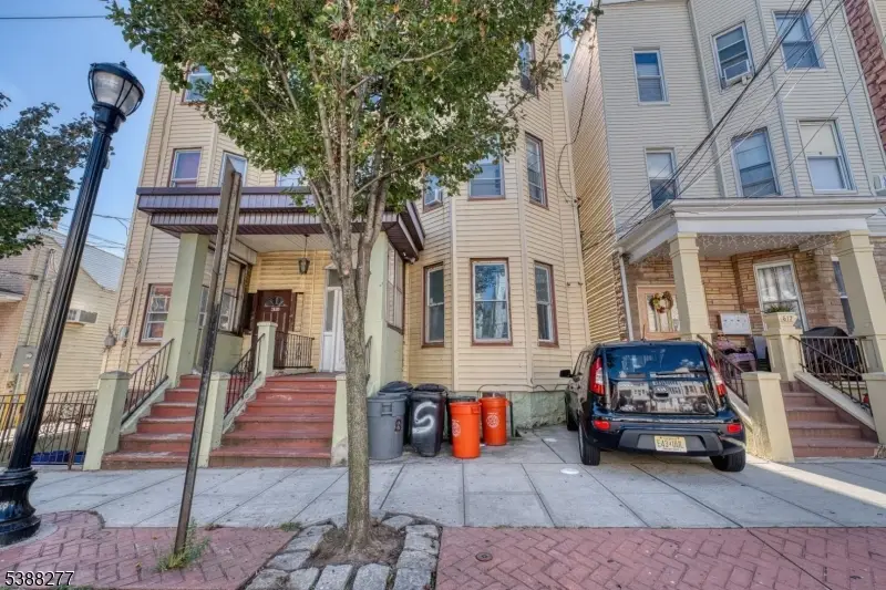 615 11th St, Union City, NJ 07087 - Image #2