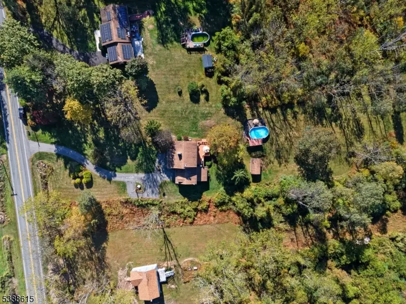 82 Spring Valley Rd, Hardwick, NJ 07825 - Image #1