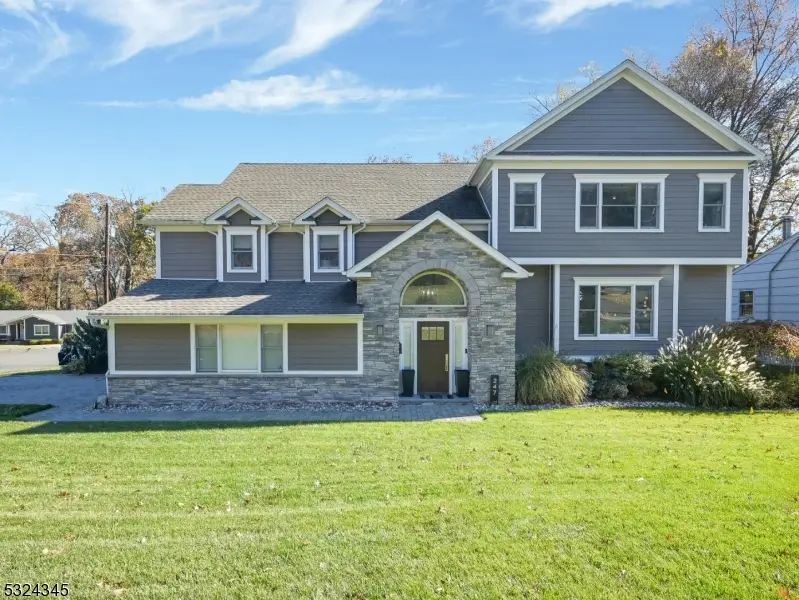 247 Baltusrol Way, Springfield, NJ 07081 - Image #2