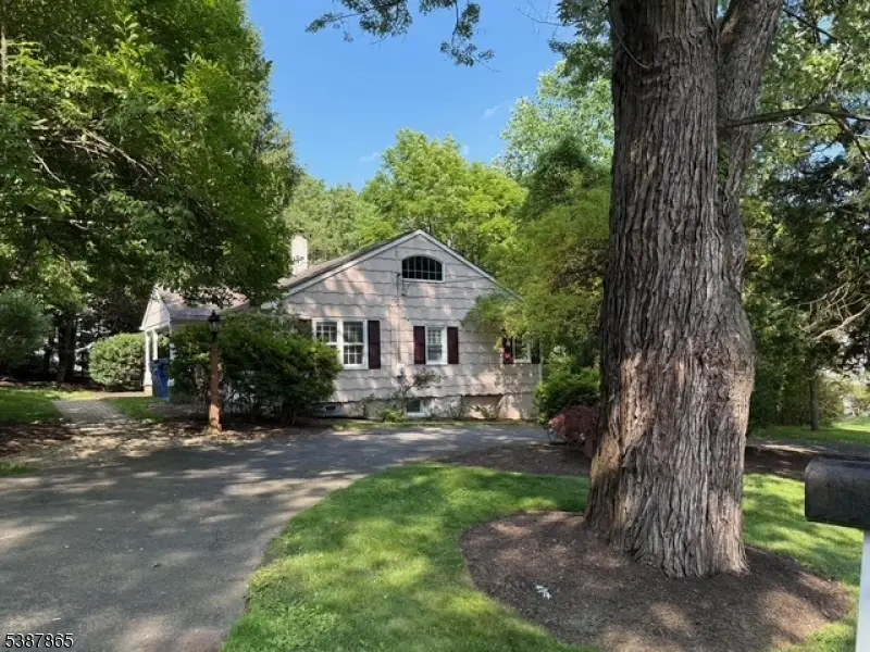 2 Blackwell Ave, Morris, NJ 07960 - Image #2