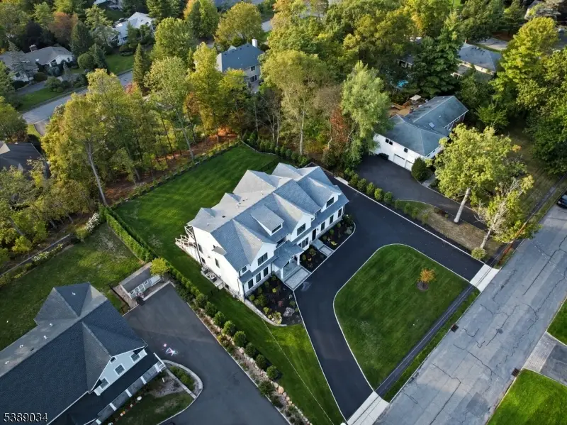 19 Hearthstone Terrace, Livingston, NJ 07039 - Image #2