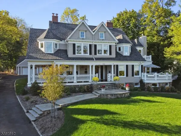 372 Up Mountain Avenue, Montclair Twp., NJ 07043