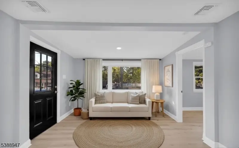 16 2nd Ave, West Milford, NJ 07480 - Image #3