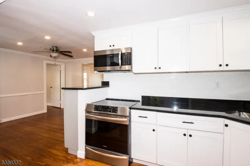 21 Old South Ave, Fanwood, NJ 07023 - Image #3