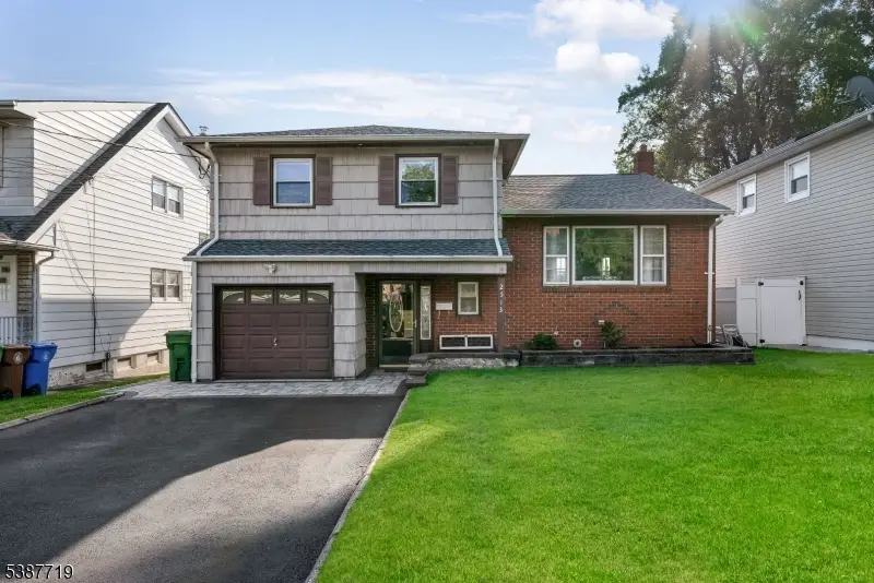 2513 N Wood Ave, Linden, NJ 07036 - Image #1
