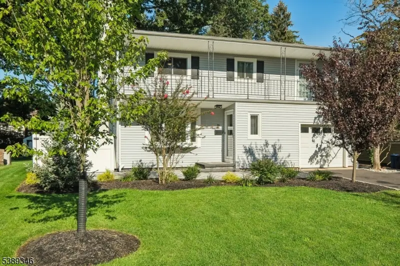 66 Fieldstone Dr, Springfield, NJ 07081 - Image #3