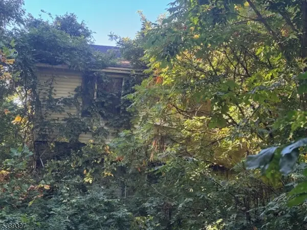 16 Longview Ln, Vernon Twp., NJ 07461