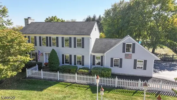 21 Church Rd, Holland Twp., NJ 08848