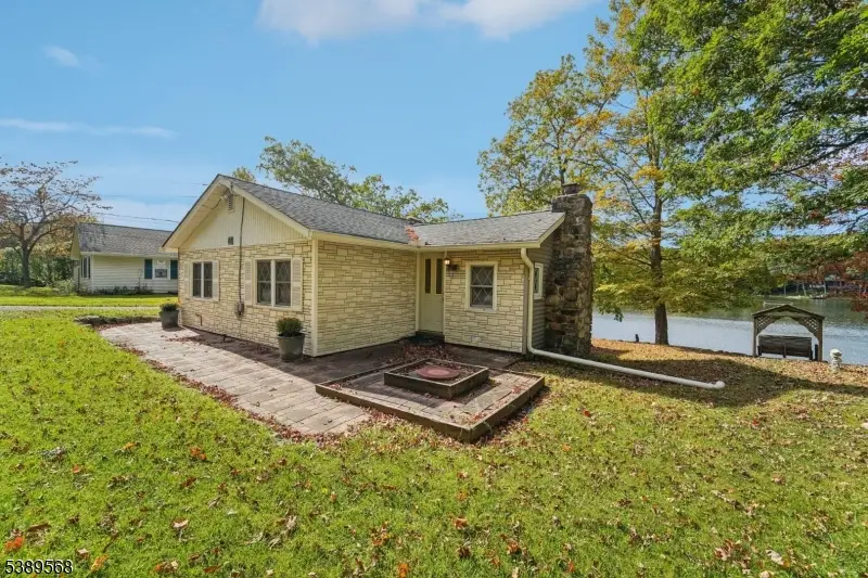 48 Lake Shore Rd E., Stockholm, NJ 07460 - Image #1