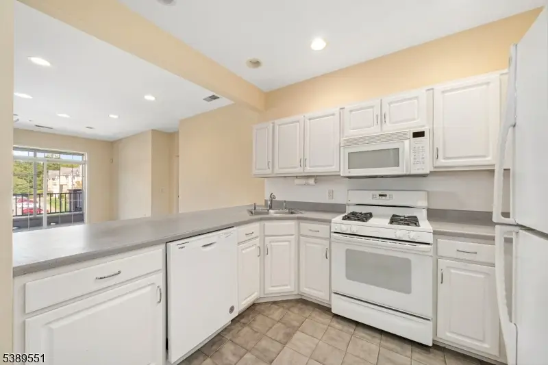 1313 Bush Cir, Mount Hope, NJ 07866 - Image #3