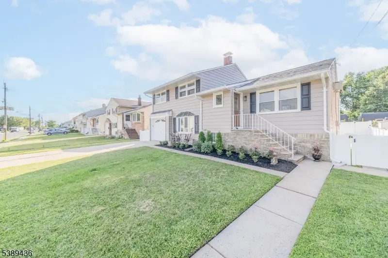 63 Jackson Ave, Carteret, NJ 07008 - Image #3